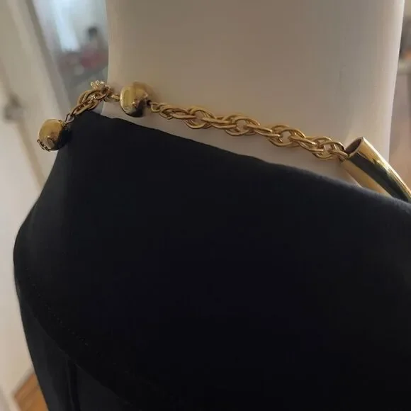 Gold tone vintage choker necklace and clip on earring set